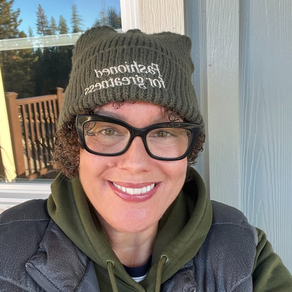 Meet your Posher, Jeanita